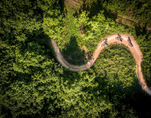 Single trail moravský kras mariánské údolí singltreky.cz