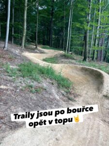 čerňák trails